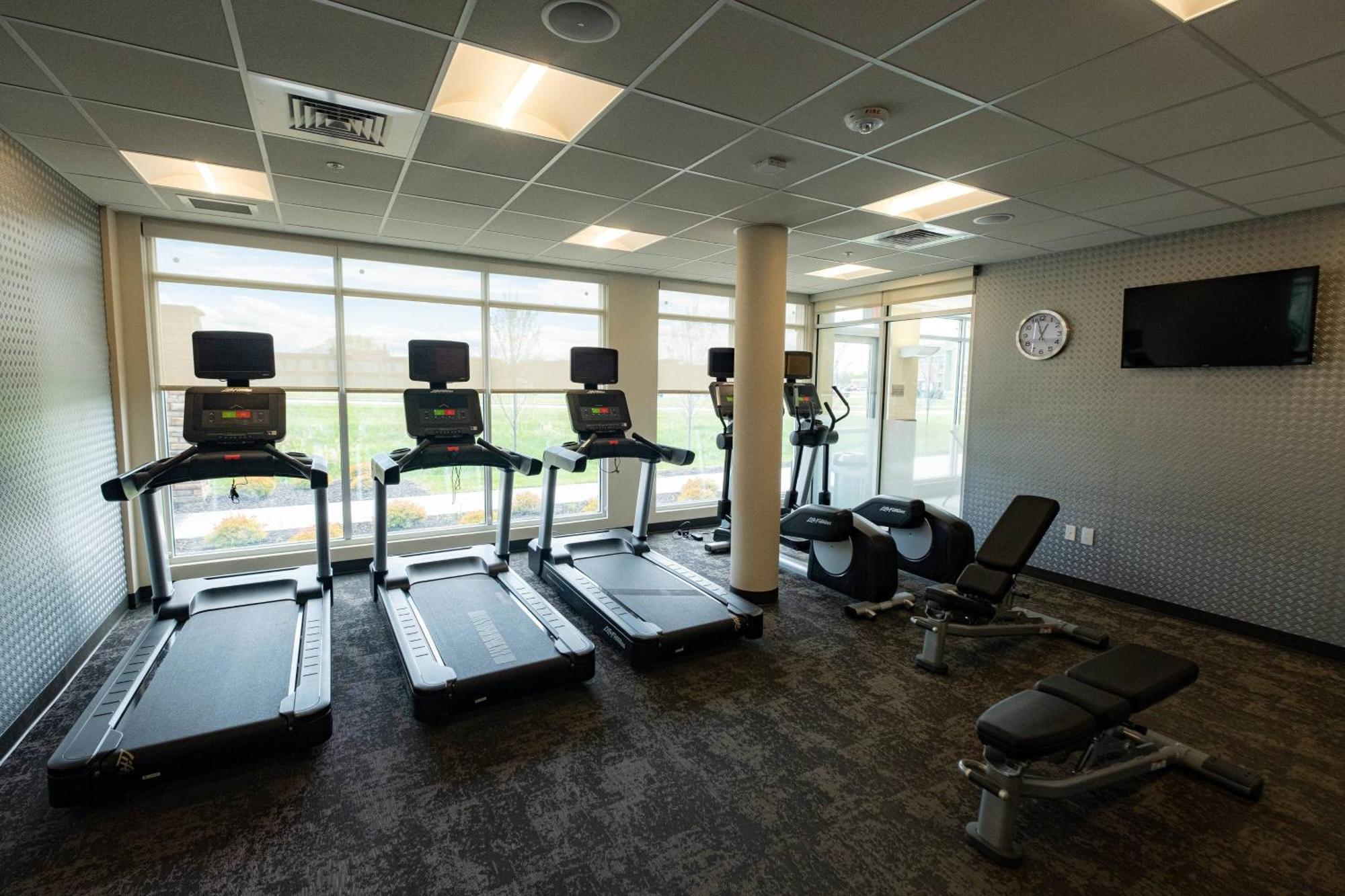 Fairfield By Marriott Inn & Suites Fond Du Lac Bagian luar foto